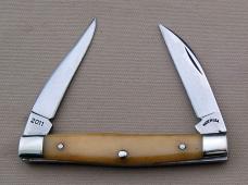 Ivoryman's Queen Northwoods 2-Blade Mini-Moose, 3.375" In Near Mint Condition (BP)
