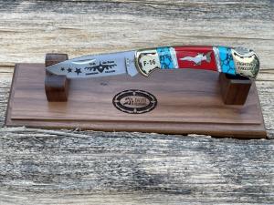 BUCK 112 ** DAVID YELLOWHORSE CUSTOM F-16 FIGHTING FALCON W/DISPLAY STAND