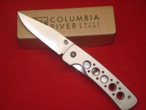 Columbia River CRKT 6602 Red Dog Small Linerlock Folding Pocket Knife New in Box