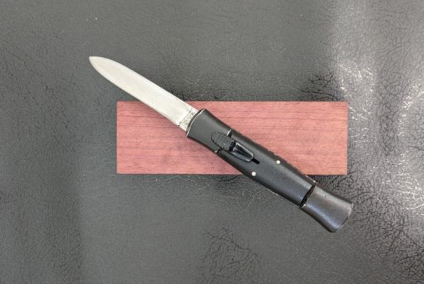 Vintage EdgeCo Rostfrei OTF Knife, Black Vintage EdgeCo Rostfrei OTF Knife, Black