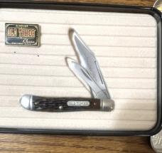 VINTAGE SCHRADE USA LTD OLD TIMER CLASSICS POCKET KNIFE, PIN & TIN BOX