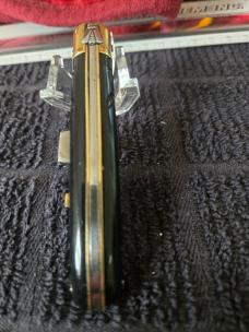LAGUIOLE AUTOMATIC KNIFE 