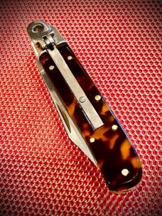 HUBERTUS 68-110-XX-08 "Custom Gentleman's Lilliput"
