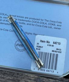 CASE XX ** 2002 COCA COLA BLUE JIG BONE PEANUT IN TIN