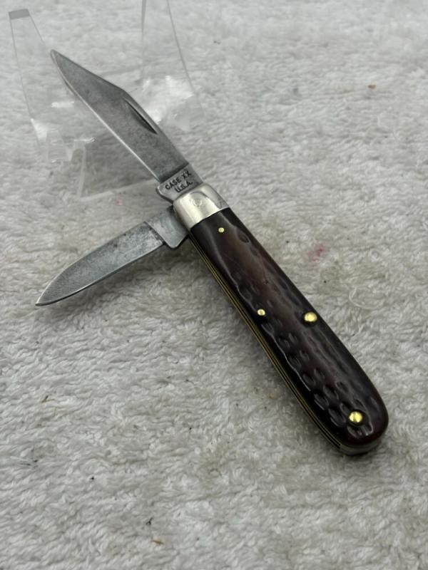 Case XX 1965-1969 2 Blade Pocket Knife Jigged Bone Handles Case XX 1965-1969 2 Blade Pocket Knife Jigged Bone Handles