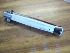 Vintage Italian 11 Incher White Pearlex W/Bayonet Blade Renzo Beltrame Swivel Bolster UNUSED!
