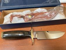 Smith & Wesson 6030, Blackie Collins knife