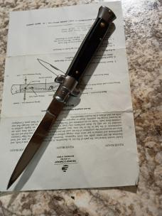 9" Vintage Edge Co. Stiletto. With original instructions.