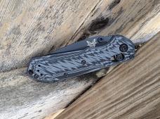 Benchmade Mini Freek 565BK-02 AXIS Lock Knife Gray/Black G-10 Black M4 Blade - New