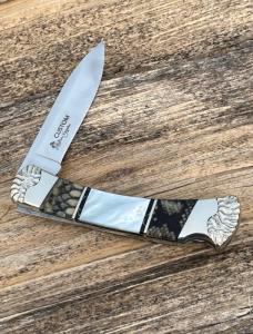 BUCK 110 ** BRIAN YELLOWHORSE CUSTOM PYTHON +MOTHER OF PEARL FOLDING HUNTER
