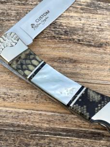 BUCK 110 ** BRIAN YELLOWHORSE CUSTOM PYTHON +MOTHER OF PEARL FOLDING HUNTER
