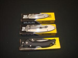 3 BUCK KNIVES 325 COLLEAGE 327 NOBLEMAN 284 BANTAM 2006 NEW IN BOX