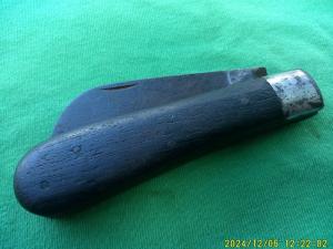 Gesco Hawkbill Pruner Knife Wood