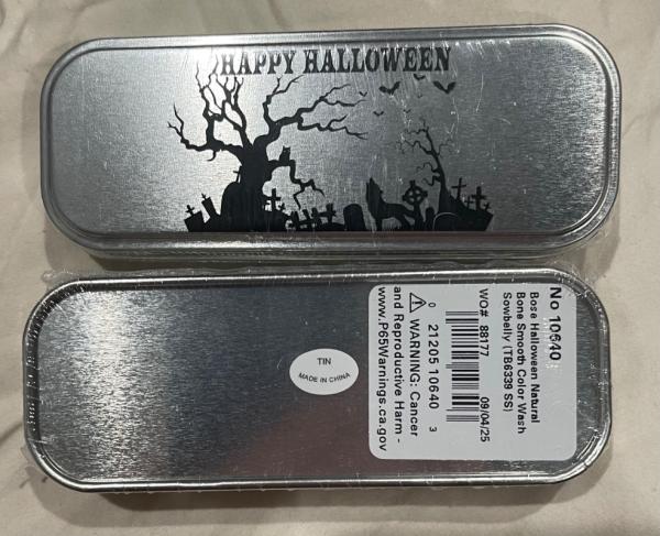 Case XX 2025 ADE Halloween Sowbelly 1 of 350 made Case XX 2025 ADE Halloween Sowbelly 1 of 350 made
