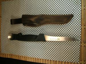 FROST MORA SWEDEN MADE RARE VINTAGE HIGH CARBON STAINLESS FISH FILET KNIFE W/SCOOP & LEATHER SHEATH