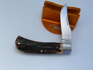 SACRED BEAR "TORY UTT" CUSTOM AMBER STAG MODIFIED TRAPPER CPM 154 KNIFE
