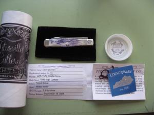   DANIELS FAMILY KNIFE BRANDS-TITUSVILLE CUTLERY-LEXINGTONIAN-LAFFY TAFFEE GIRAFFE BONE