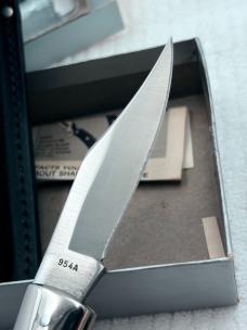 Crosman Vintage 954A 5" Lockback Pocket Knife Made In USA