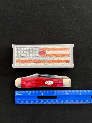 Red Peal Acrylic Case Cheetah Swing Guard Knife