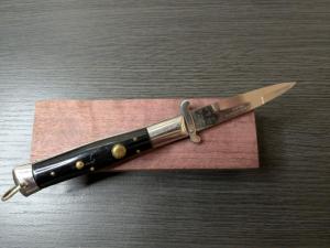 Vintage Rizzuto Estileto Milano Switchblade Standard Guard