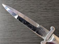 Vintage Rizzuto Estileto Milano Switchblade Standard Guard