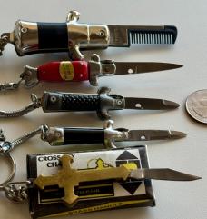 Mini Keychain Switchblade Knife Group, Knives And Comb
