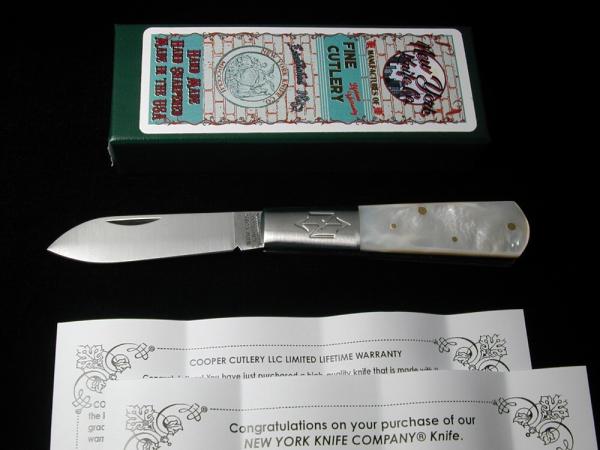 New York Knife Co Smooth Genuine Pearl Matteawan Barlow Knife By Cooper Cutlery M1506P USA Made New York Knife Co Smooth Genuine Pearl Matteawan Barlow Knife By Cooper Cutlery M1506P USA Made