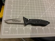 Small S&W US Army issue automatic knife 