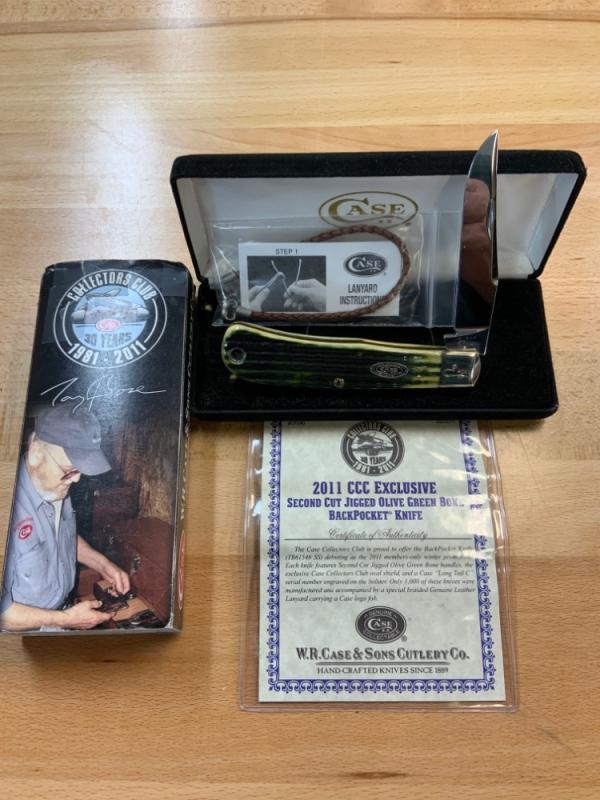 Case xx Tony Bose Olive Green Bone 2011 BackPocket Case Collector Club #401 of 1000 made comes with Case xx Tony Bose Olive Green Bone 2011 BackPocket Case Collector Club #401 of 1000 made comes with