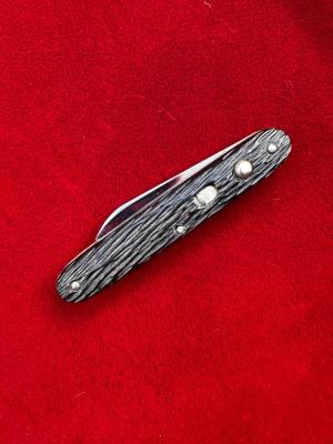 Schrade Walden 3 3/8 Double Button