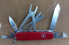 Victorinox Champ with sheath