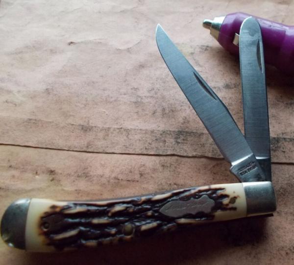 Schrade USA 285 UH Trapper Knife Uncle Henry Schrade USA 285 UH Trapper Knife Uncle Henry