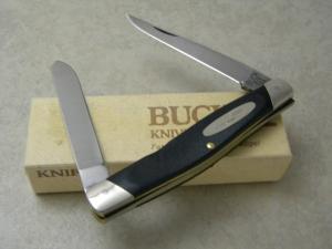Buck 313 USA Delrin Stockman Knife NIB Pre. 1986