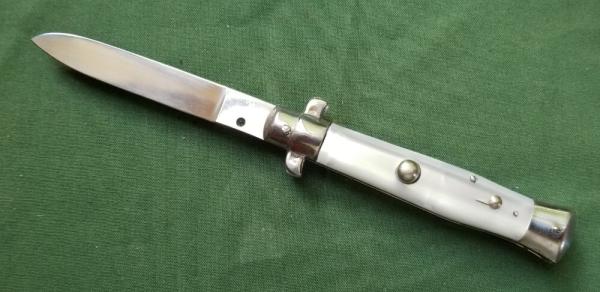 Vintage 7" BO/BC Wasp body Stiletto Vintage 7" BO/BC Wasp body Stiletto