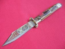 Vintage Spanish Large Size Engraved Shell Puller Leverlock Switchblade Knife                