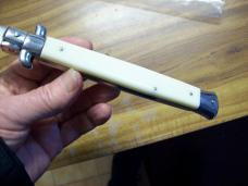 Renzo Beltrame 13 Inch Dagger Swivel Bolster Italian Imi. Ivory Looks UNUSED Beauty!