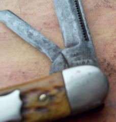 Camillus NY USA 72 Whittler Knife - Bone handles 