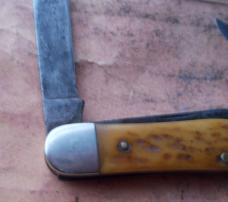 Camillus NY USA 72 Whittler Knife - Bone handles 