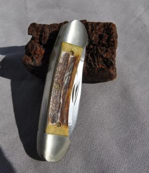 Parker Frost Wostenholm 3 Blade Canoe UK Made Early 70s Mint Tarnish Thick Gnarly Stag