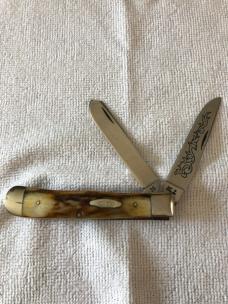 Case XX Trapper Knife USA 5254 SSP 3-DOT 1977 Blue Scroll Stag #11-10-25-04