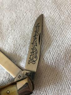 Case XX Trapper Knife USA 5254 SSP 3-DOT 1977 Blue Scroll Stag #11-10-25-04