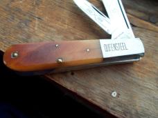 Queen S&M One Armed Man Barlow Knife USA 