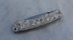 Browning Model 6512 Burlap Micarta Greenish Mint 12 Serrated Stone Washed Blade Pocket Clip 