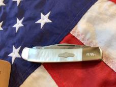 Bear & Son 4 1/2” Trapper w/ Flashy Mother of Pearl Handles in Orig Tin -NOS