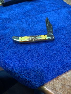 Case XX 5165 SS Stag Folding Hunter 1990 Black Magic