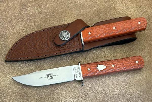 Great Eastern Cutlery H10125 "Hunter" - Jigged Orange Linen Micarta - fixed blade Great Eastern Cutlery H10125 "Hunter" - Jigged Orange Linen Micarta - fixed blade