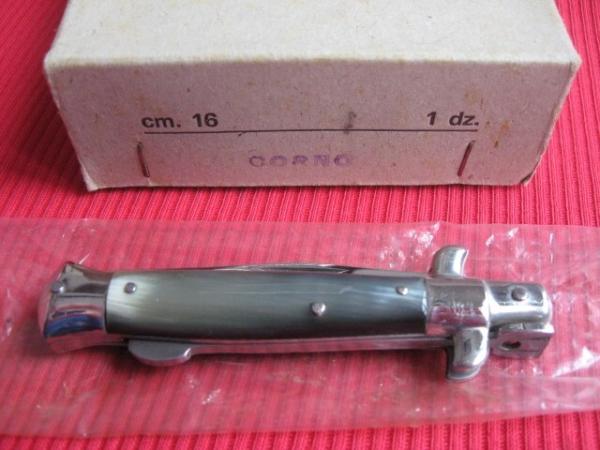 Vintage "MADE IN ITALY" 1960s/70s Small 6" Italian Manual STILETTO Knife.