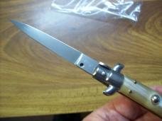 Renzo Beltrame 9 Incher Flat Ground Blade Swivel Honey Horn Beauty Looks UNUSED!