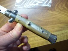 Renzo Beltrame 9 Incher Flat Ground Blade Swivel Honey Horn Beauty Looks UNUSED!