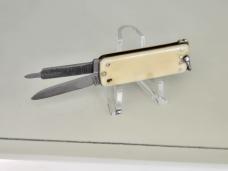 D. R.G.M  MANICURE AUTOMATIC 